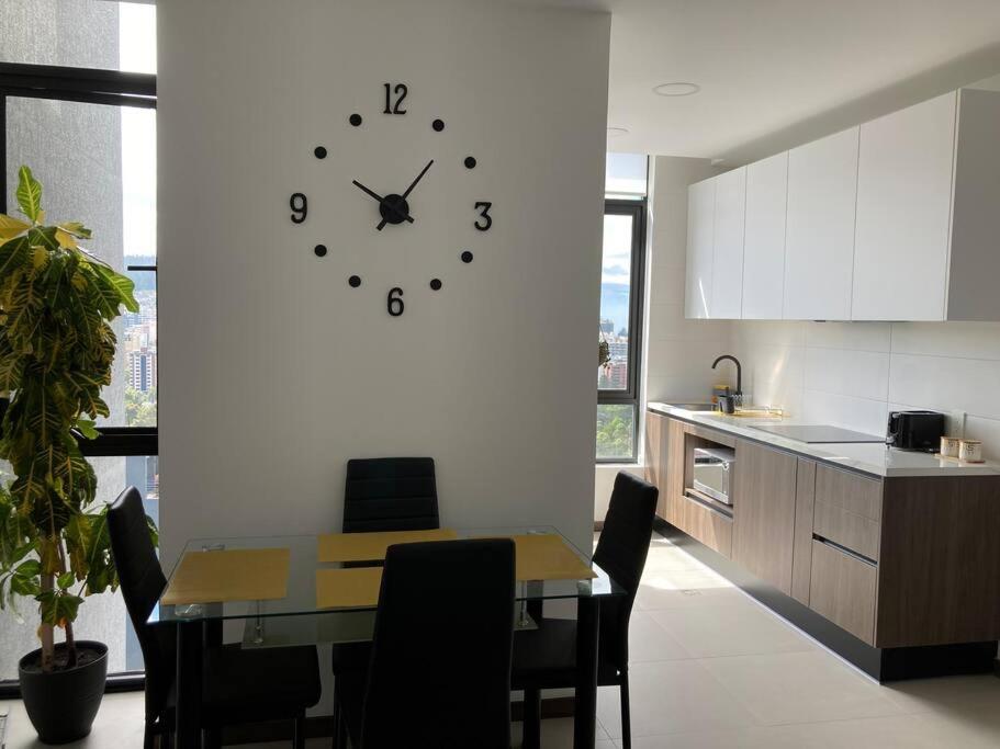 Confort Suite La Carolina Quito Dış mekan fotoğraf