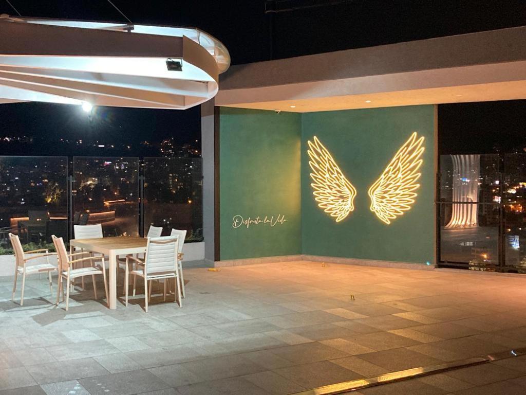Confort Suite La Carolina Quito Dış mekan fotoğraf