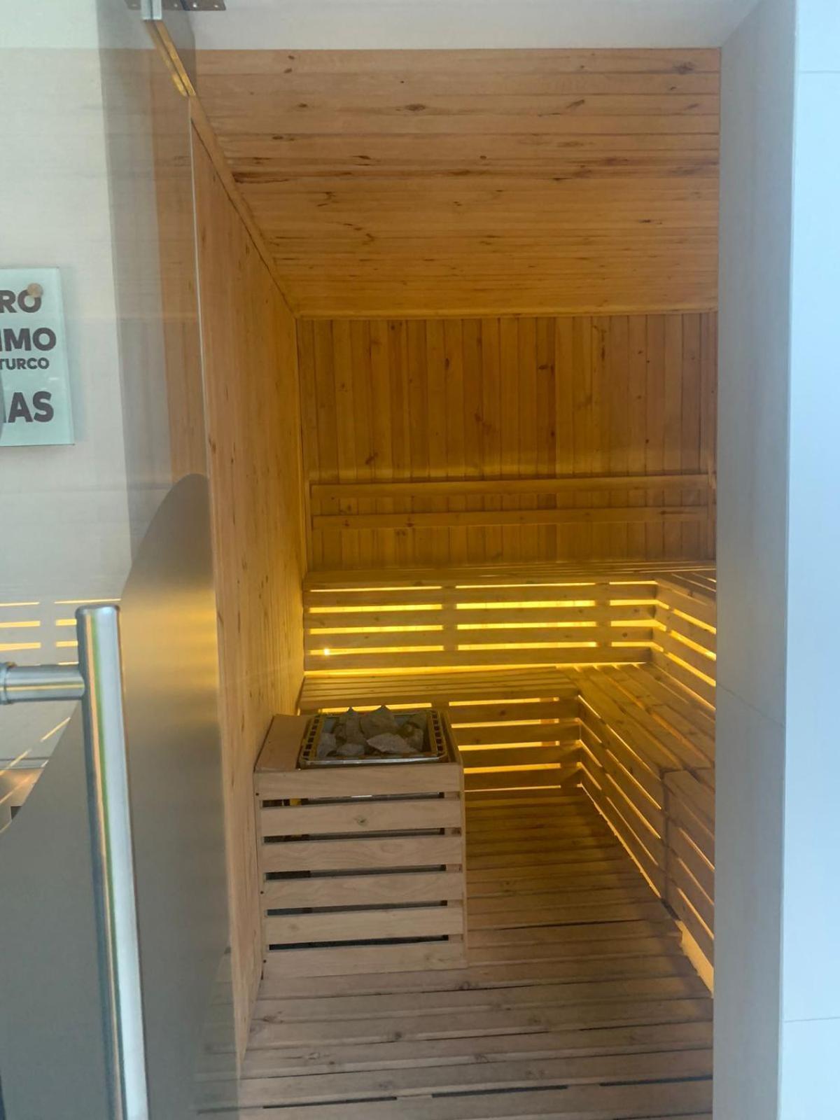 Confort Suite La Carolina Quito Dış mekan fotoğraf