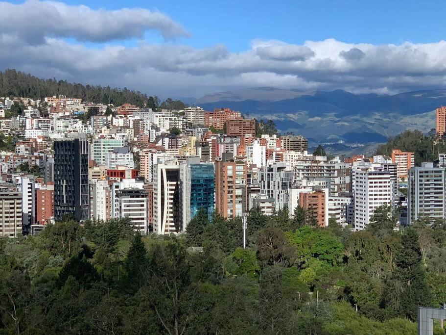 Confort Suite La Carolina Quito Dış mekan fotoğraf