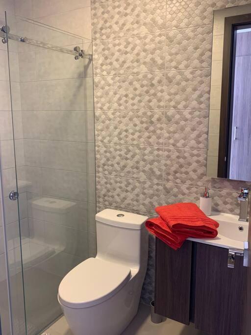 Confort Suite La Carolina Quito Dış mekan fotoğraf